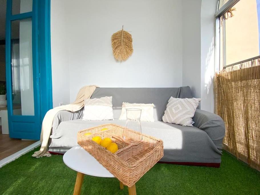 Ferienwohnung Bright Flat Rosaleda Málaga Exterior foto