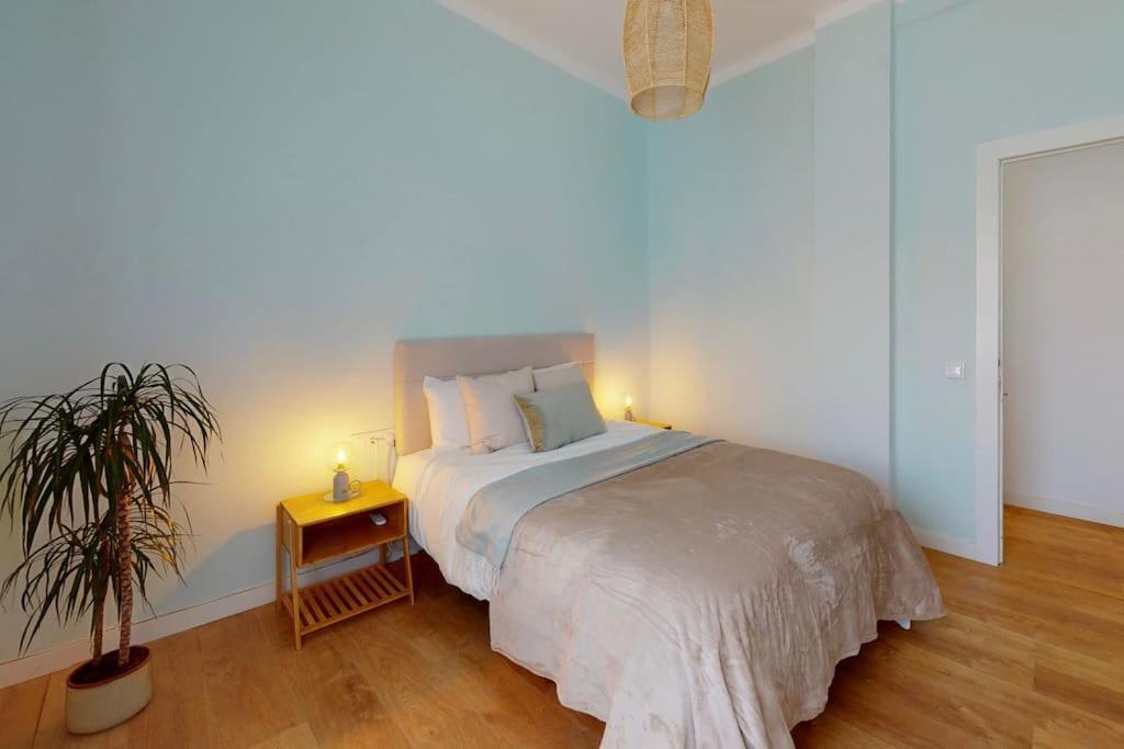 Ferienwohnung Bright Flat Rosaleda Málaga Exterior foto